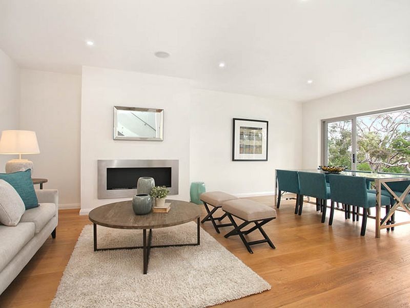 52 Sunnyside After Lounge