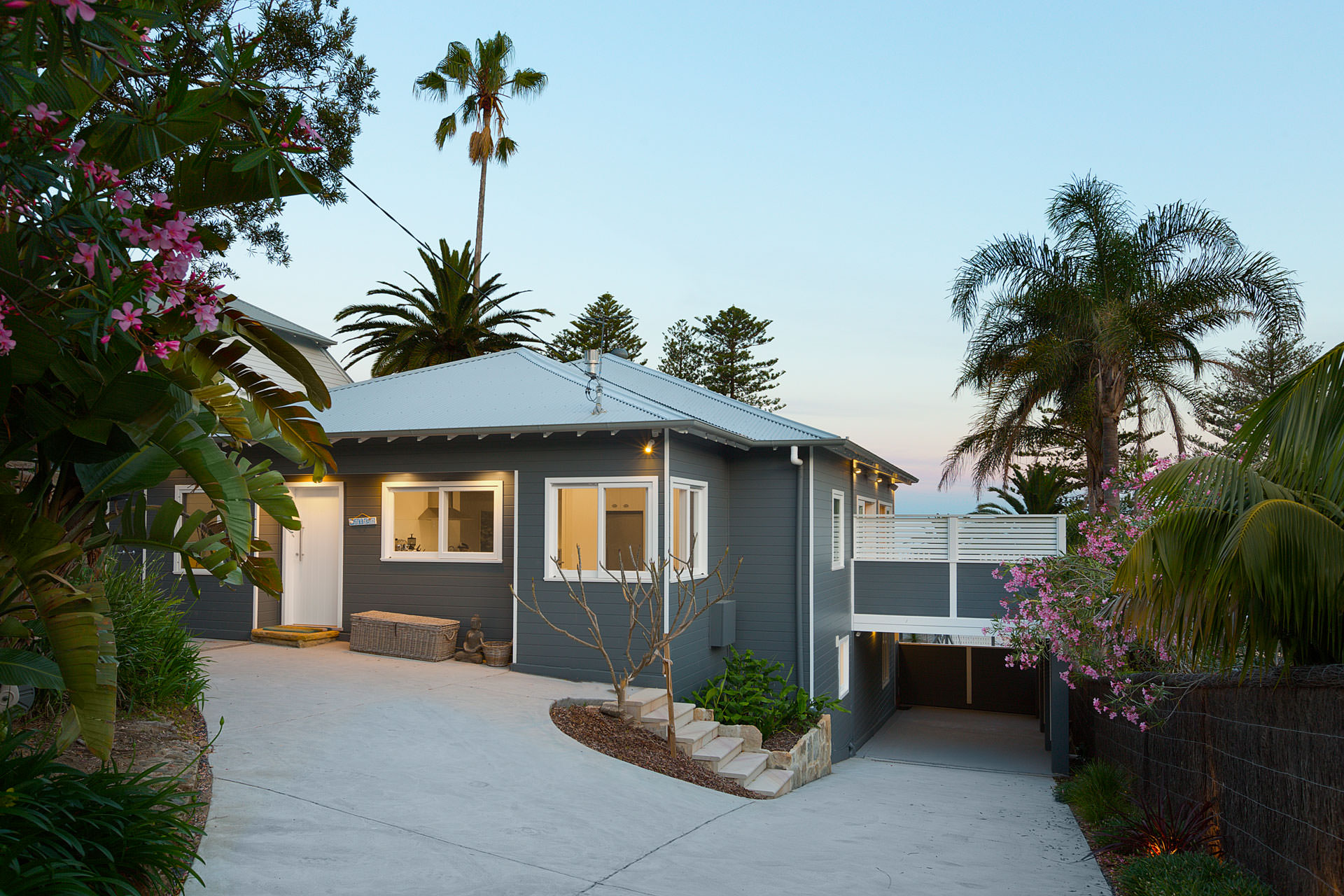 The Serpentine Bilgola Front View