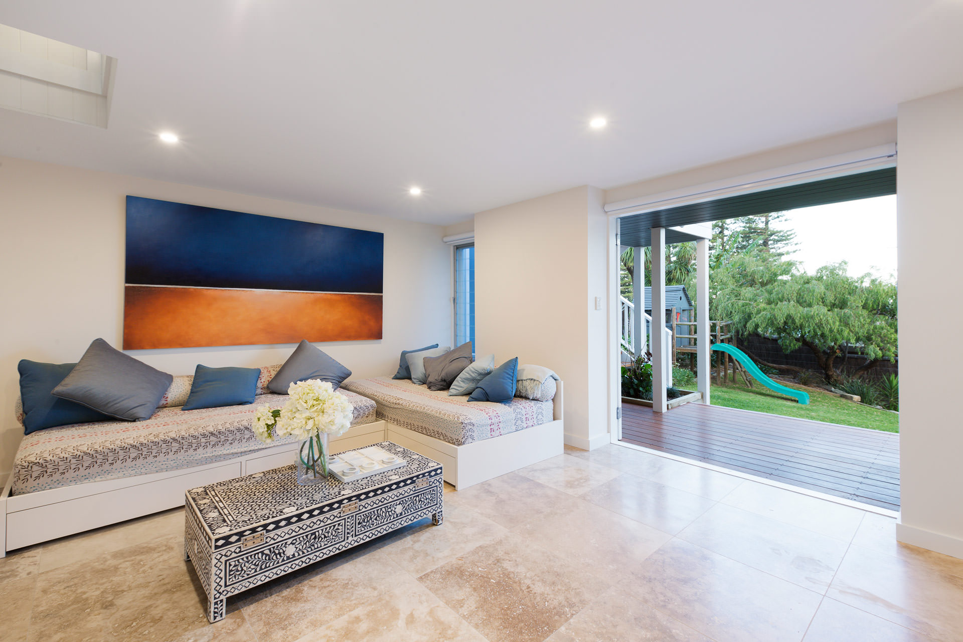 The Serpentine Bilgola Lounge And Veranda